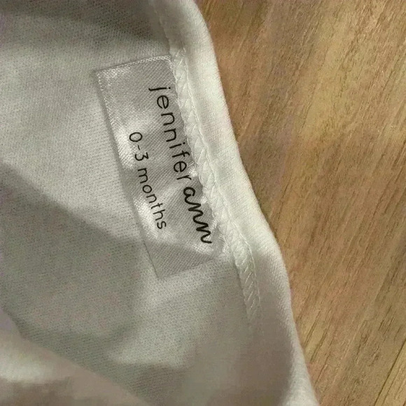New “Henry” personalized baby gown sleeper - Picture 3 of 3